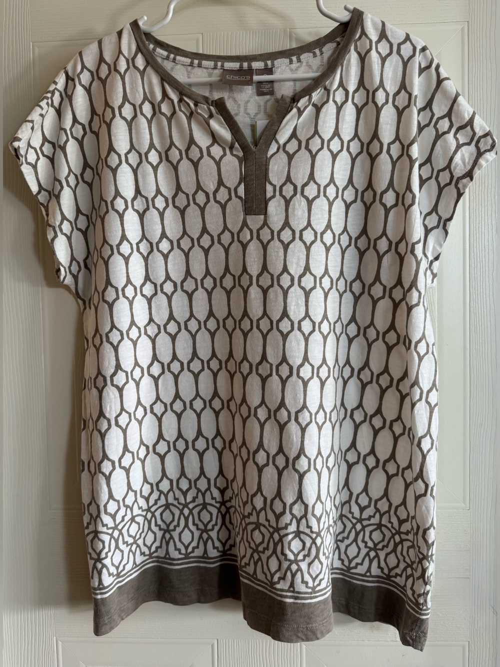 Chico's White Taupe Geometric Lattice Split Neck Cotton Tunic Top Size 2